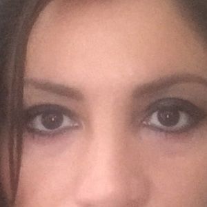 Meet your Posher, Vivian